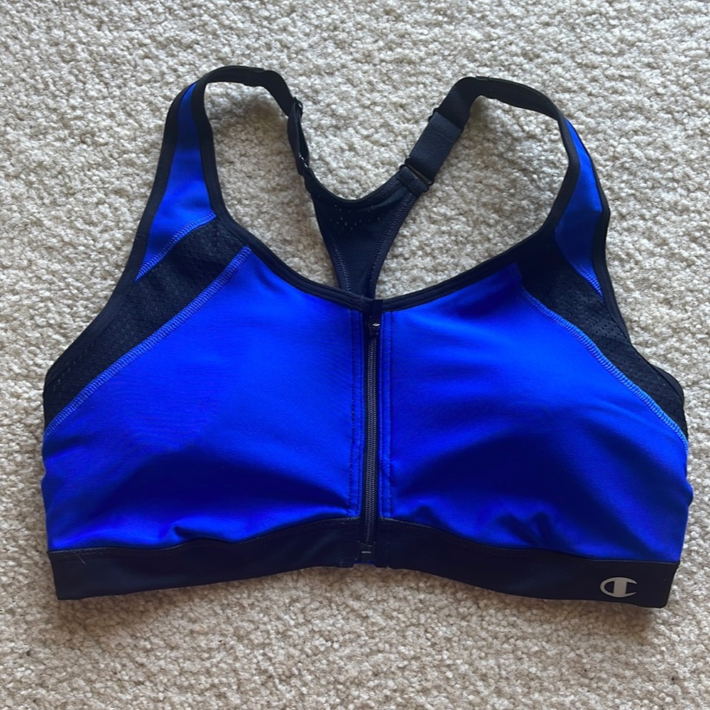 Champion Zip up sports bra size L